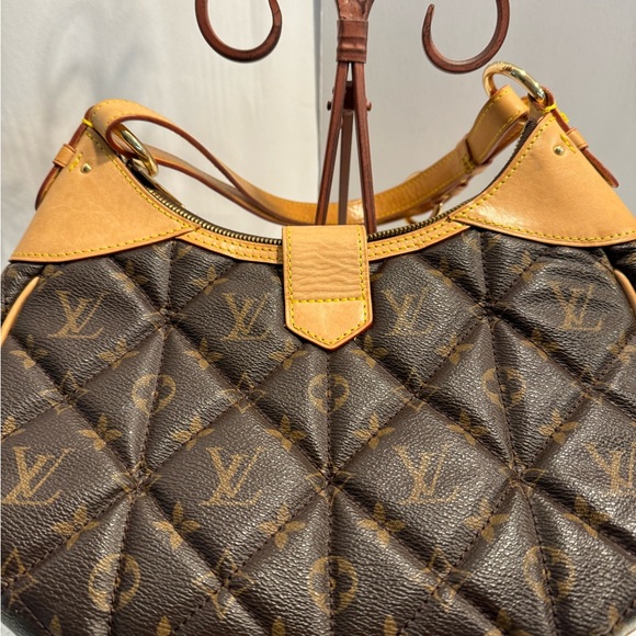 LV Etoile City Pm - Picture 9 of 11